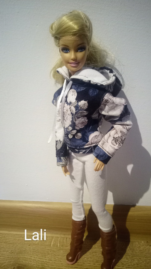 Mikina pro Barbie i FR2 — foto 3
