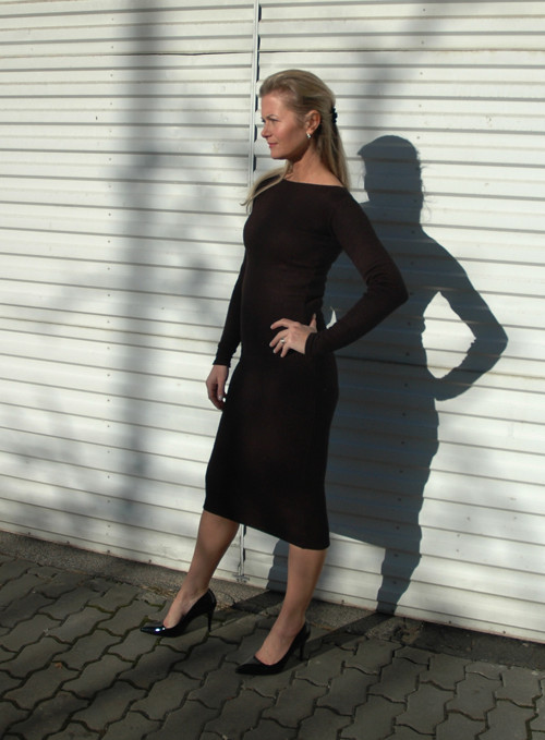 Šaty Classic Black — foto 5