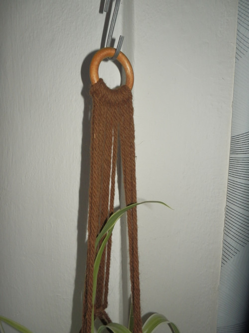 Závěs na květiny macramé — foto 3