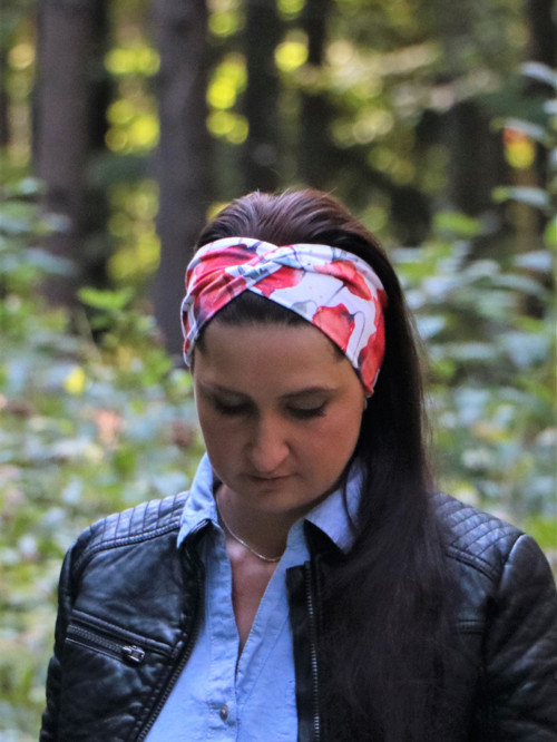 Prekrížená úpletová čelenka maky — foto 2