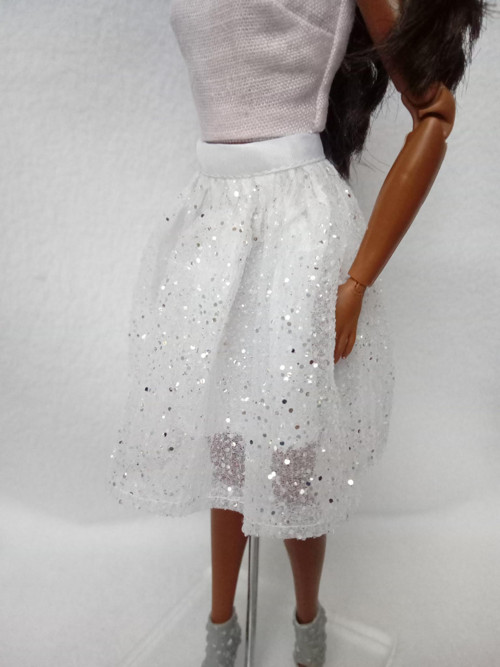 Sukýnka pro Barbie — foto 2