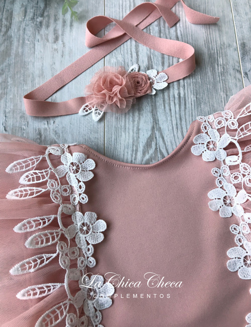 Body + čelenka — foto 4