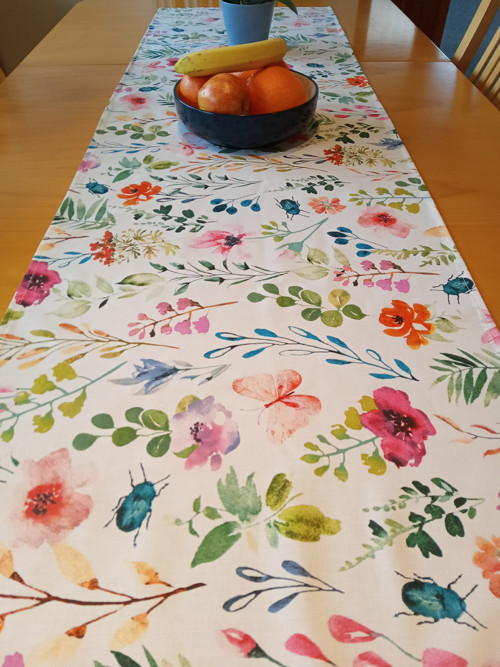 Běhoun květy na bílé — foto 2
