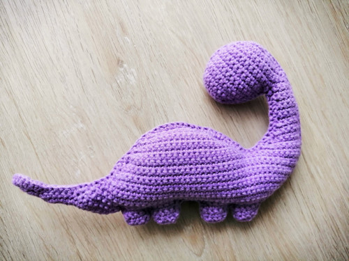 Háčkovaný dinosaur 2D — foto 2