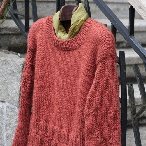 Vlněný pullover v barvě skořice — foto 4