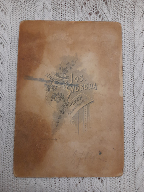 Dámy s dívkou — foto 2