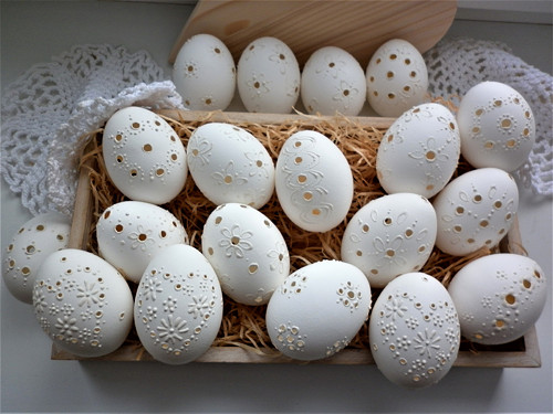 Bílé kraslice madeirové — foto 3