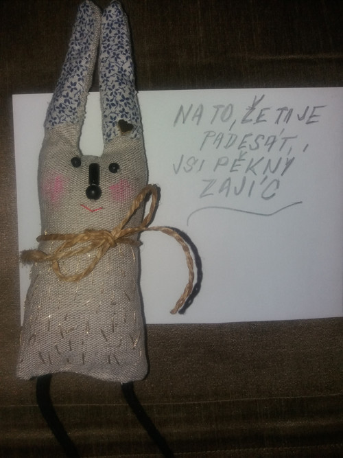 Zajíc narozeninový — foto 2
