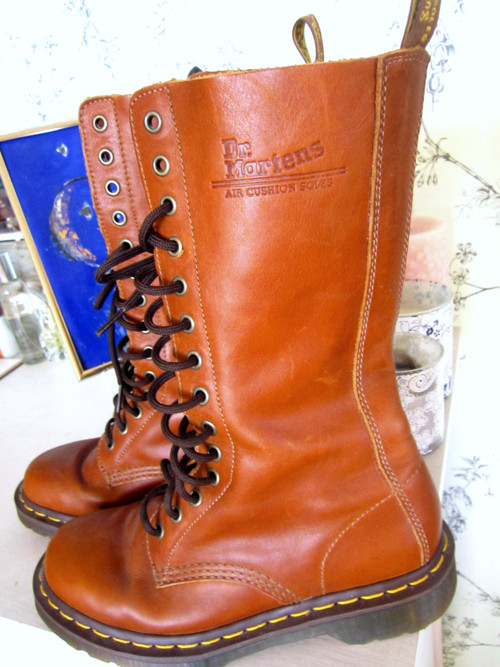 Boty Dr. Martens originál — foto 3