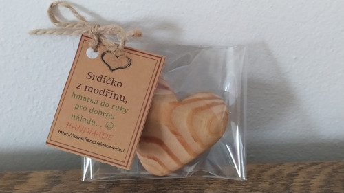 Srdíčka z modřínu... :) — foto 4