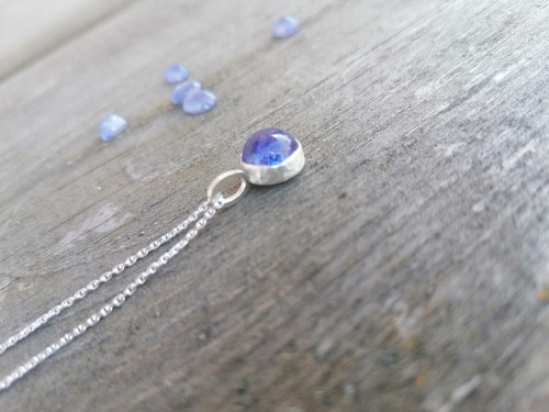 Amulet JOY s tanzanitem — foto 6