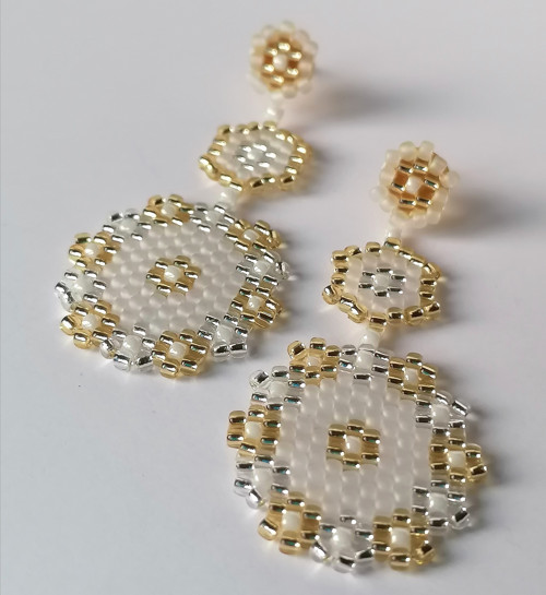 Floral Bridal Dangle Beaded Earrings — foto 6