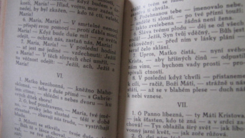 Dvě modlitební knížky — foto 5