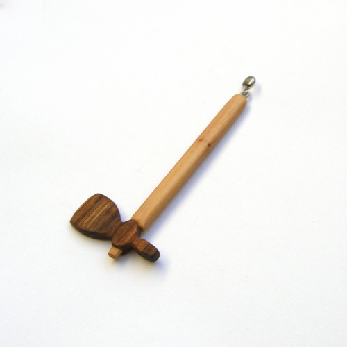 Drevený prívesok - tomahawk — foto 6