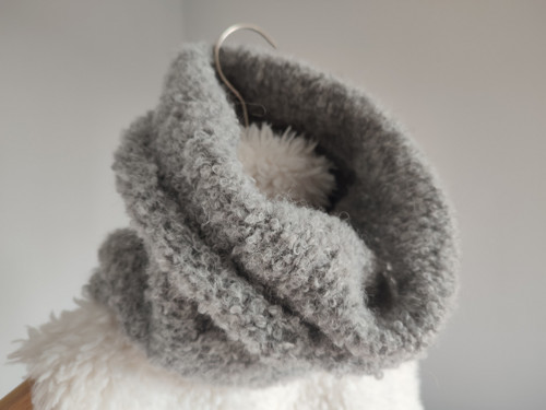 Sivé bouclé — foto 4