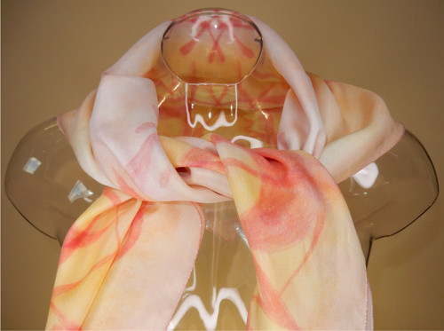Pastelky II - hedvábný šátek — foto 3