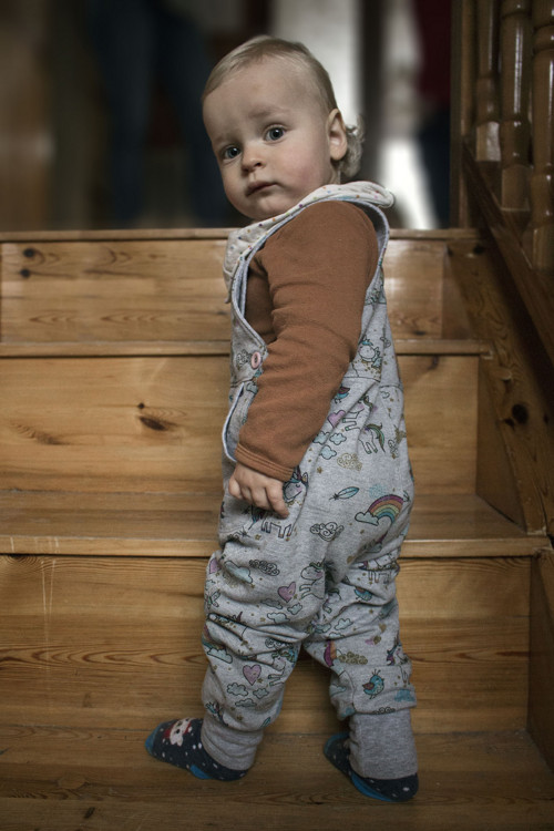 Pracovní kalhoty s laclem — foto 2
