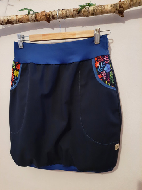 Dámská softshellová sukně -tm.modrá+barevná kvítka — foto 3