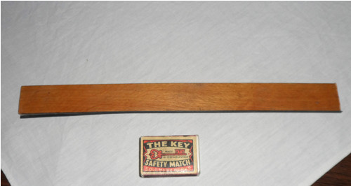 Dřevěné měřící PRAVÍTKO, 30 cm — foto 2