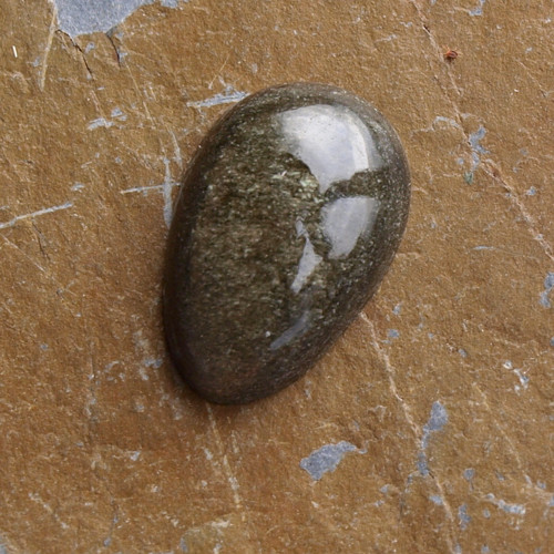 Obsidián stříbrný, kabošon č. 2514 — foto 3