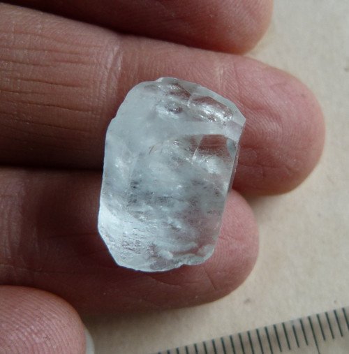 Akvamarín krystal - 1,6 cm — foto 2