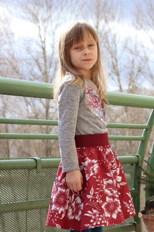 Dětská půlkolová sukýnka, květy — foto 3