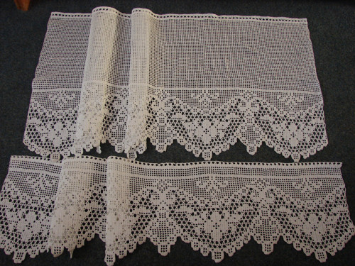 Háčkované záclonky — foto 2