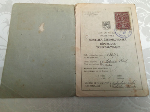 Starý prvorepublikový cestovní pas — foto 6