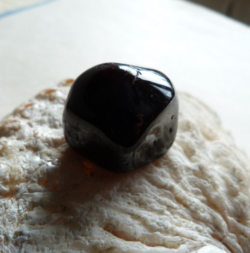 Granát - almandin - 2,4 cm — foto 4