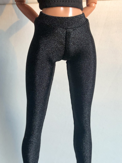 Černé legíny pro barbie — foto 2