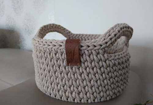 HÁČKOVANÝ KOŠÍK S UCHY PRŮMĚR 27 CM — foto 4
