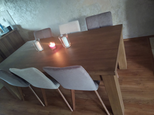 Bukový jedálenský stôl — foto 2