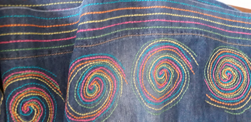 SLEVA - jeans sukně s aplikacemi — foto 6
