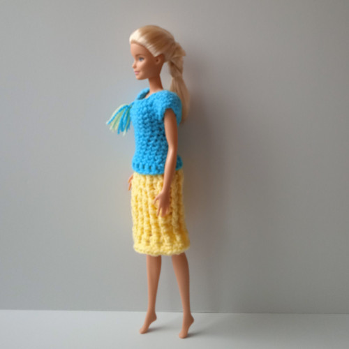 Pomozme Ukrajině - Barbie obleček — foto 2