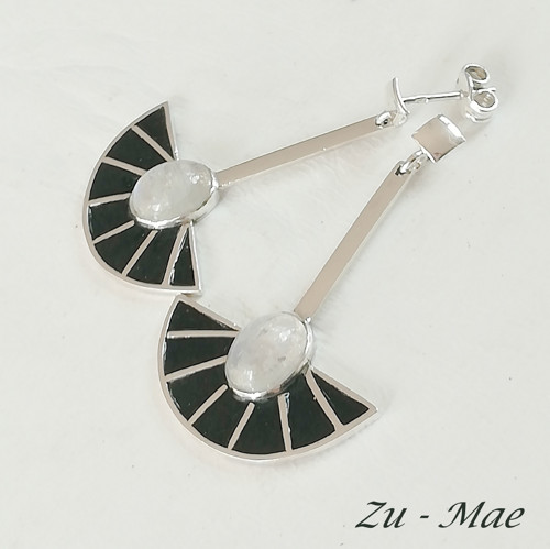 Naušnice Circle s měsíčním kamenem — foto 2