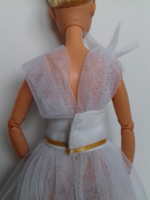 Šatičky pro Barbie - plesové č. 5 — foto 2