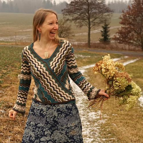 "Hodina sov", UPCYKLING svetřík — foto 6