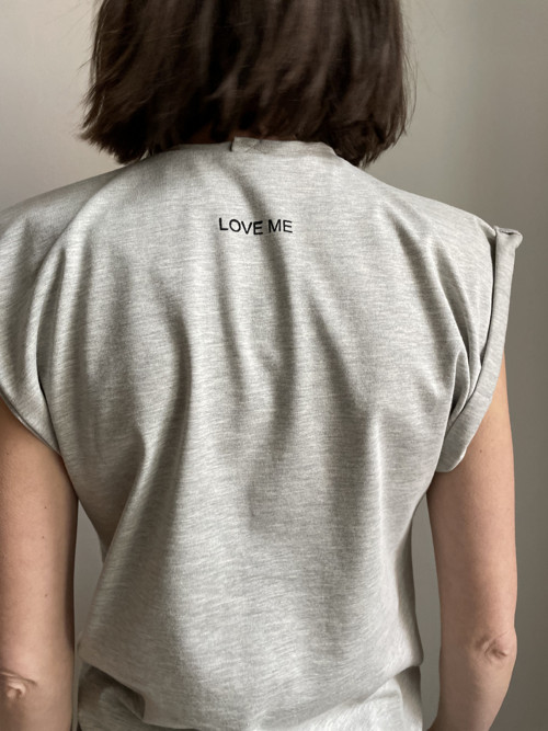 Triko/ Love me — foto 3