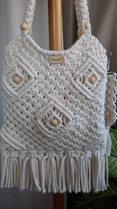 Dámská macramé kabelka s klíčenkou — foto 2