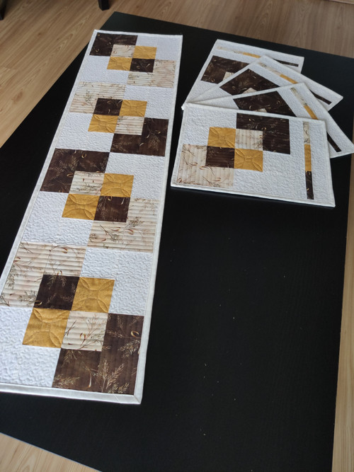 Patchworkové prostírání a běhoun — foto 2