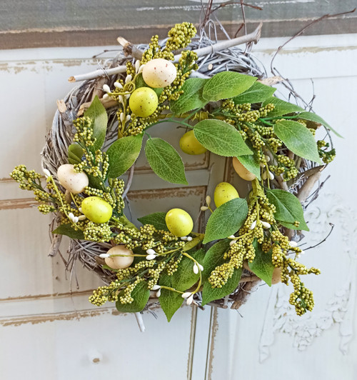 Velikonoční venkovní věneček — foto 2