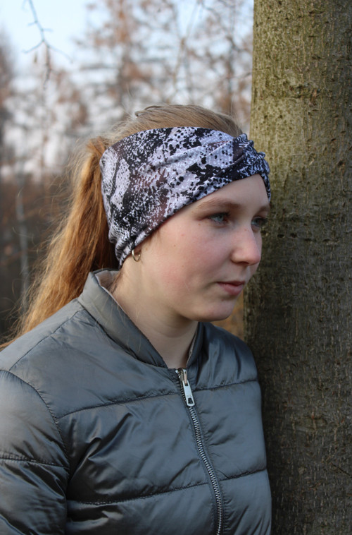 Čelenka " hadí " — foto 2