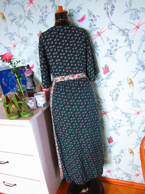 Šaty boho hippie lahvově zelené — foto 6