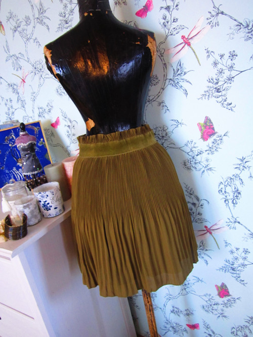 Sukně plisé olivová — foto 3