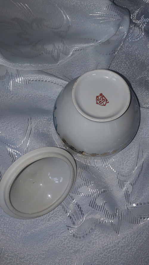 Porcelánová cukřenka — foto 3