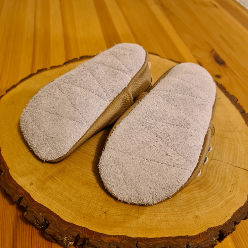 Kožené capáčky 16,5 cm — foto 3