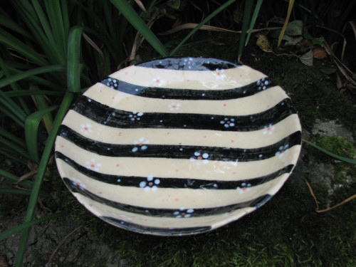 Nádobí - černokrémová miska keramická 19 cm — foto 6