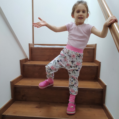 Líbí se mi mezi květy — foto 2