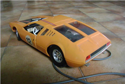 PIKO 1/12 DE TOMASO MANGUSTA デ・トマソ・マングスタ Amazon.co.jp: PIKO 1/12 DE TOMASO MANGUSTA DE TOMASO MANGUSTA