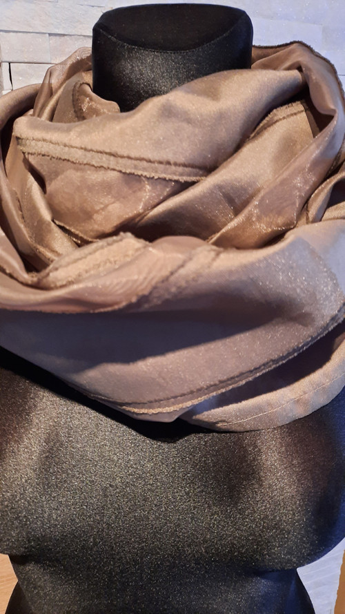 Šála hnědá — foto 3